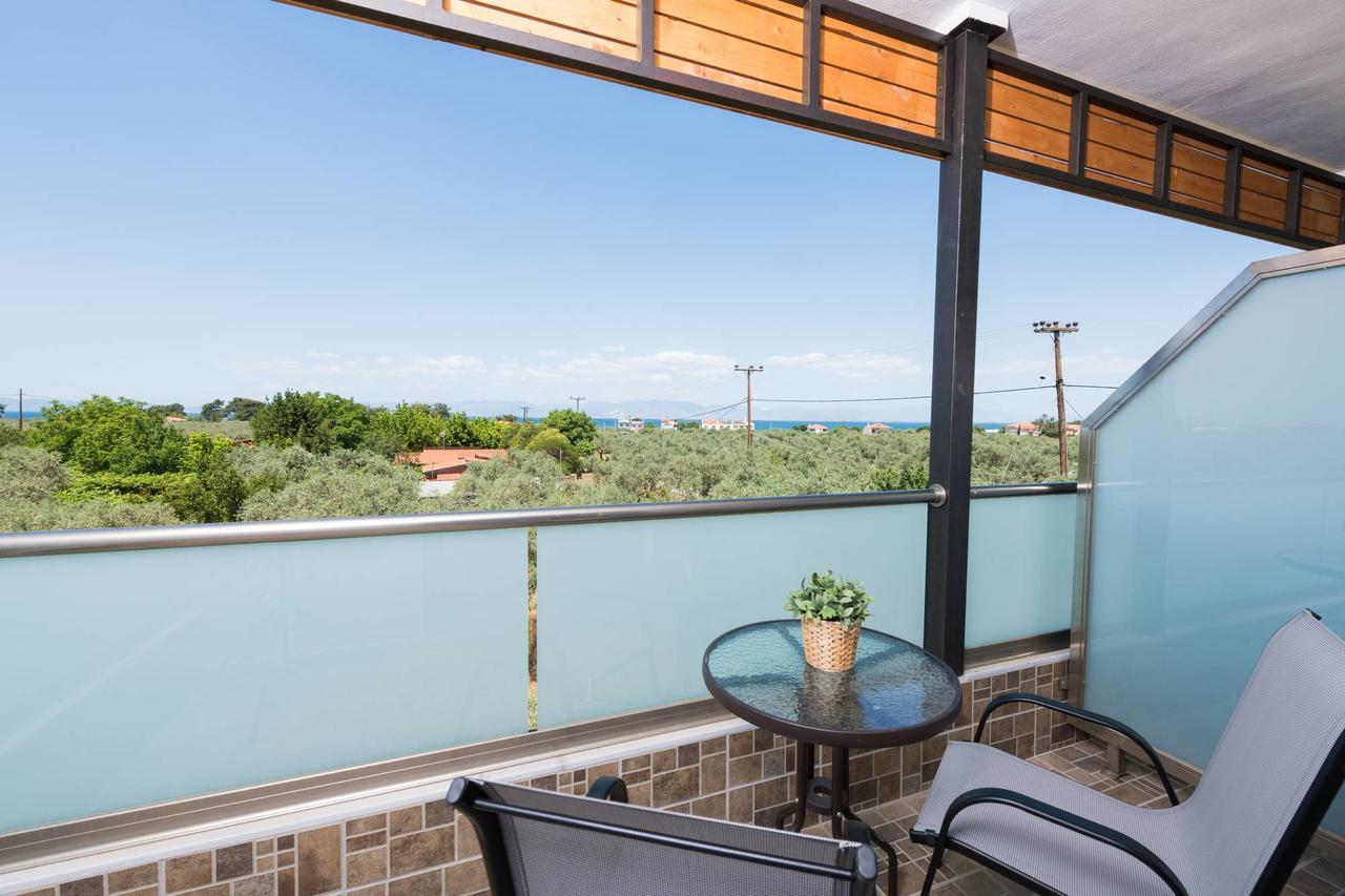 Ftery Hotell Skala Rachoni  Exteriör bild